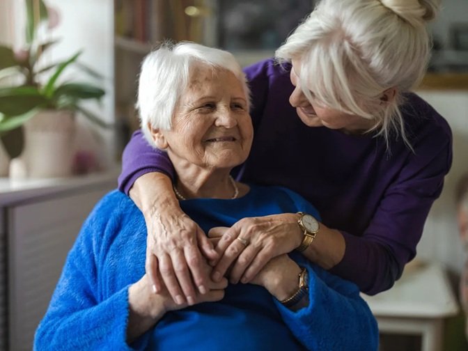 Signs Your Elderly Parent May Need Professional Memory Care Help