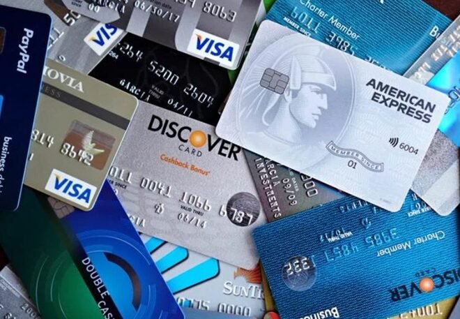 Struggling With Credit Card Debt? Here’s a Smarter Way to Manage It